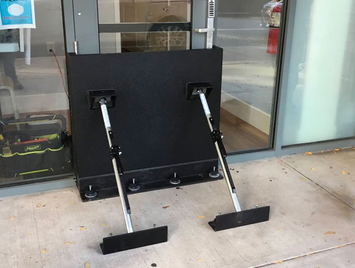 glass-door-protection